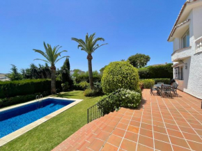 LUXURY 6 BRD VILLA PRIVATE SWIMMING POOL